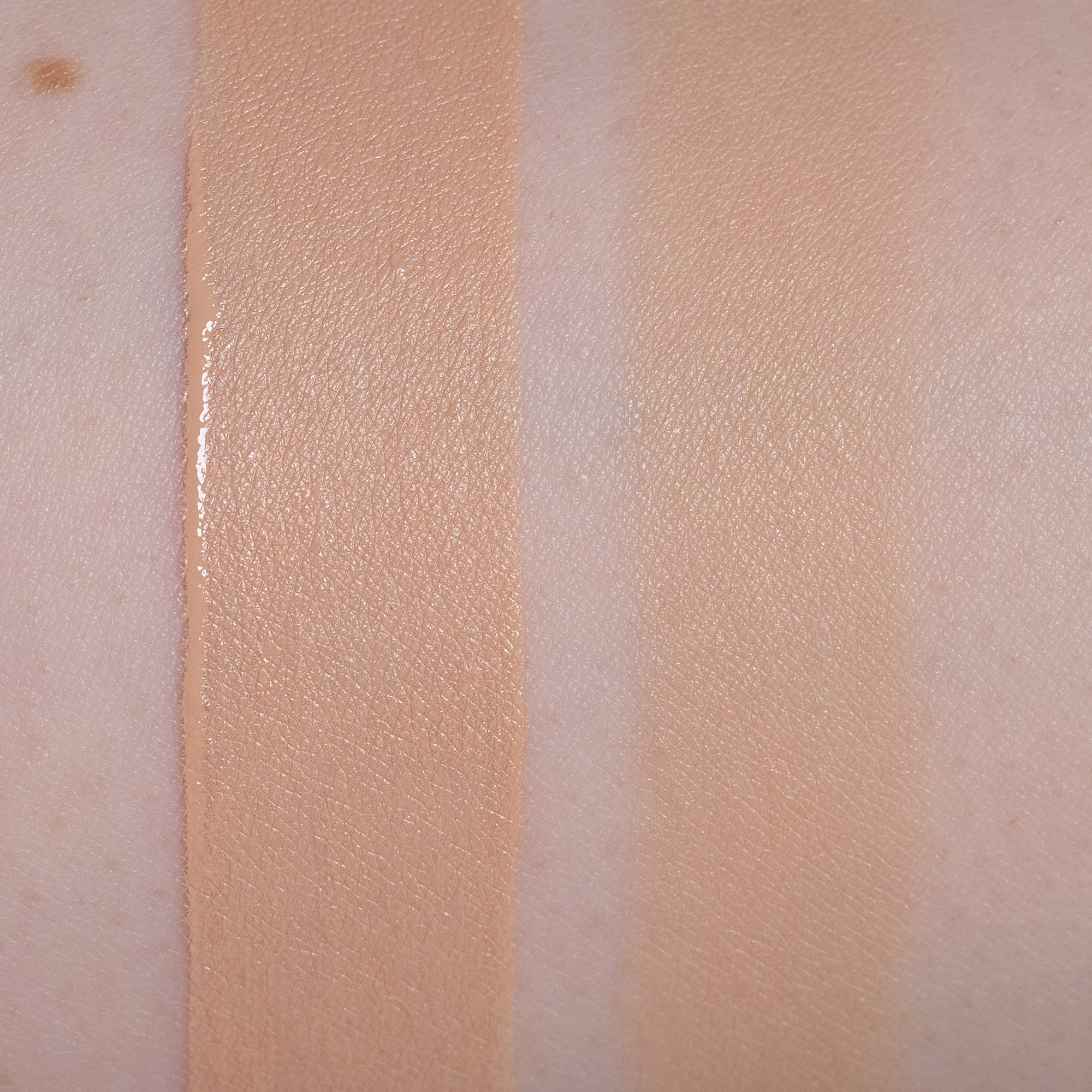 Laura Mercier Real Flawless Weightless Perfecting Foundation in 1C2